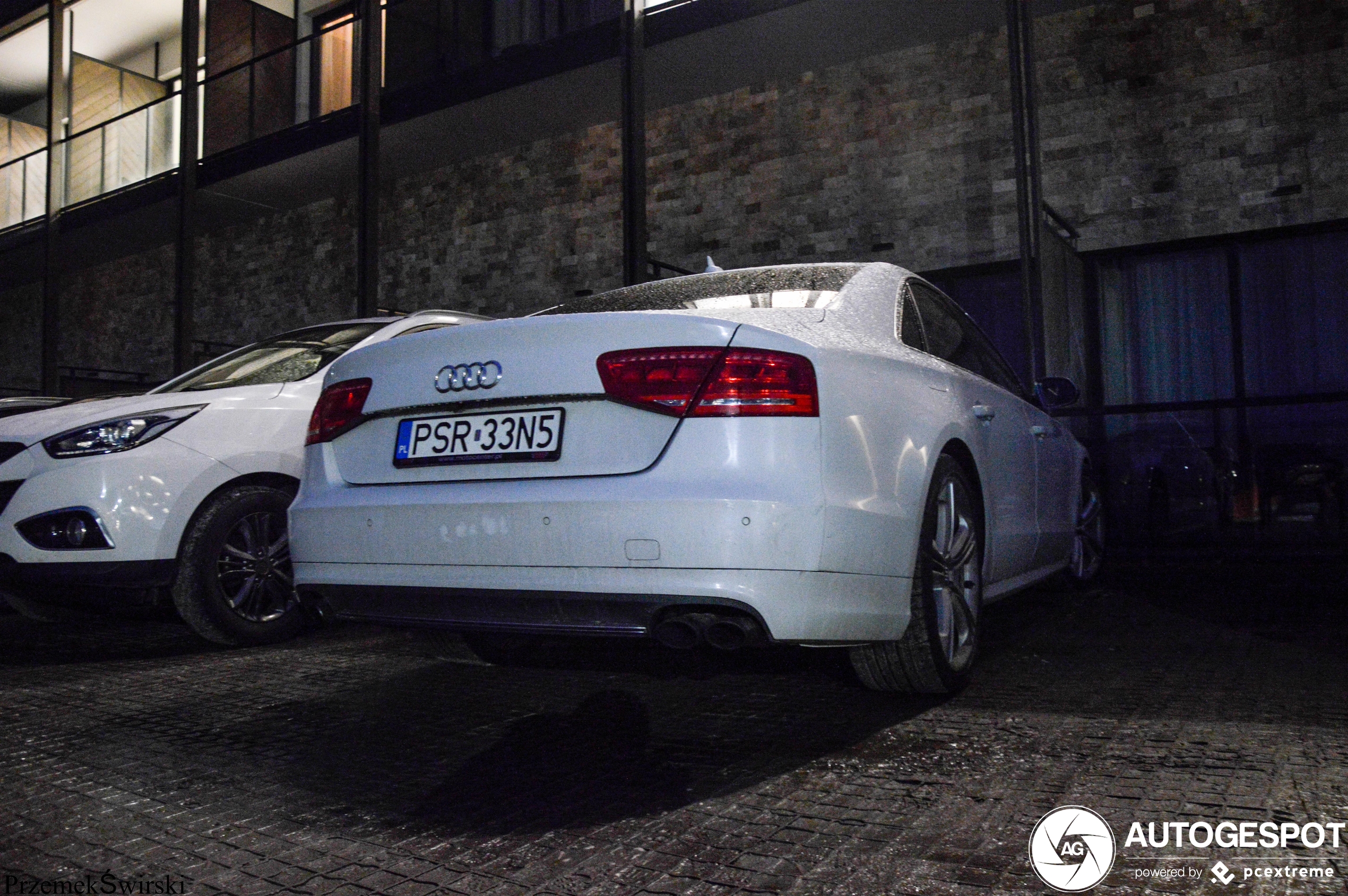 Audi S8 D4