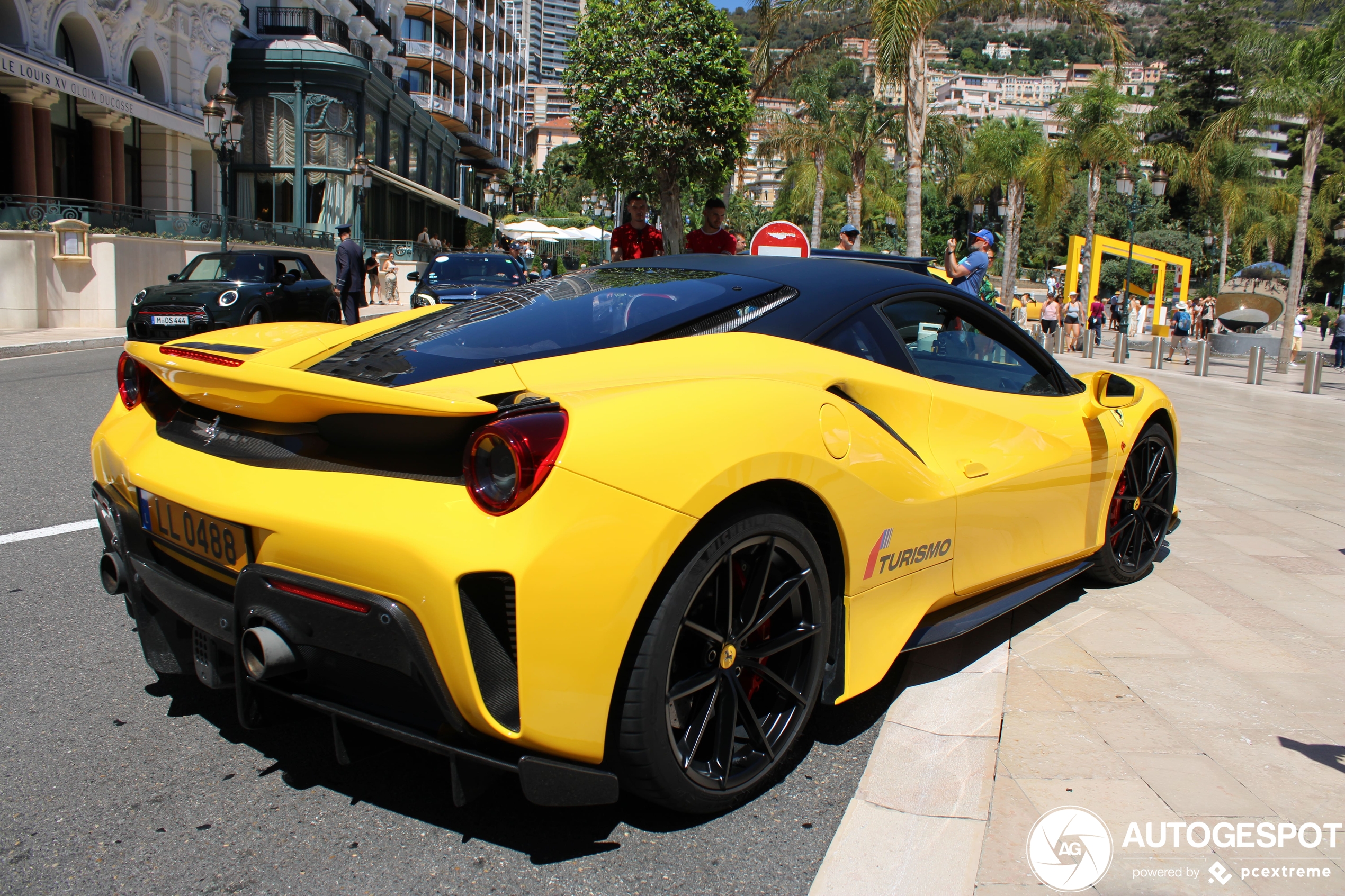 Ferrari 488 Pista