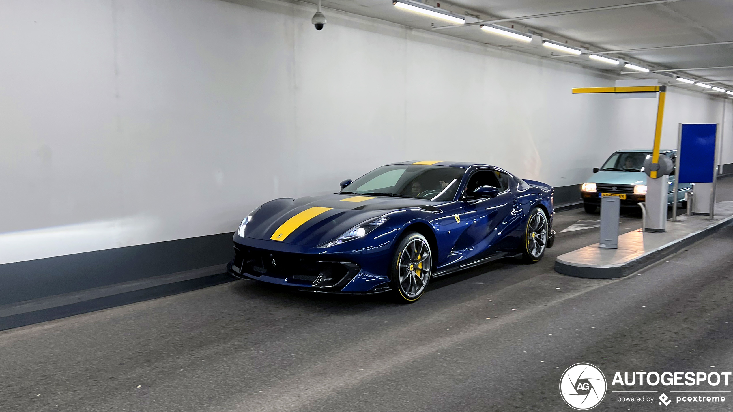 Blijft deze Ferrari 812 Competizione in Nederland?