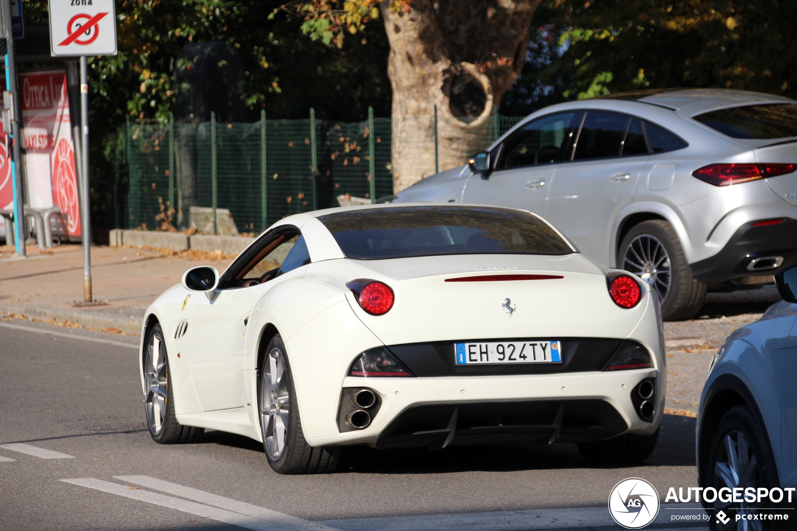 Ferrari California