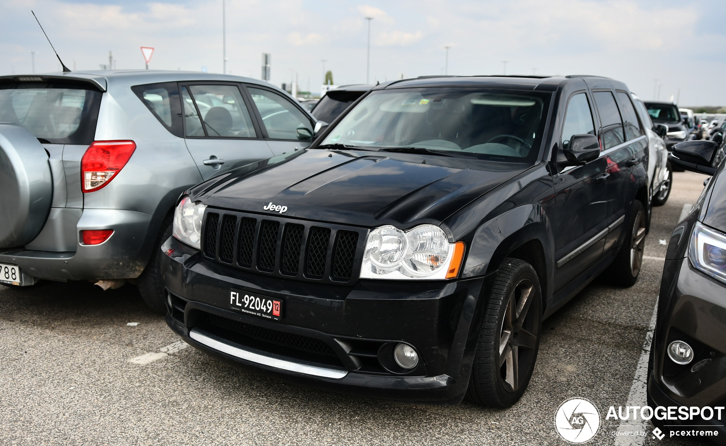 Jeep Grand Cherokee SRT-8 2005