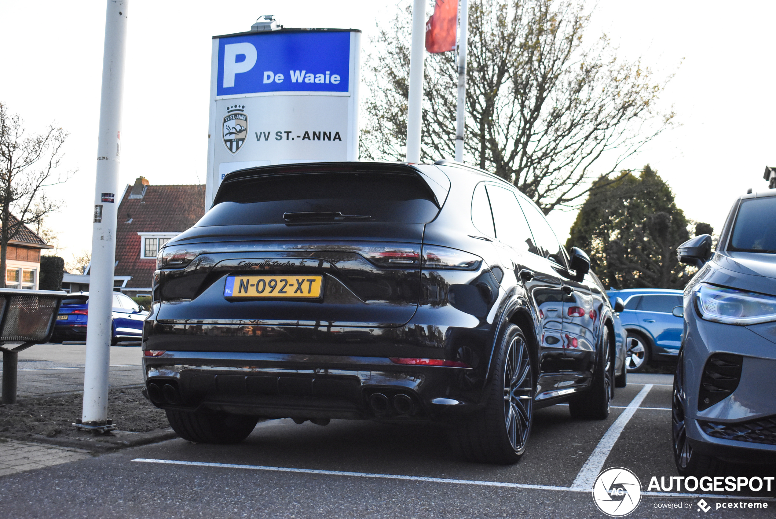 Porsche Cayenne Turbo S E-Hybrid