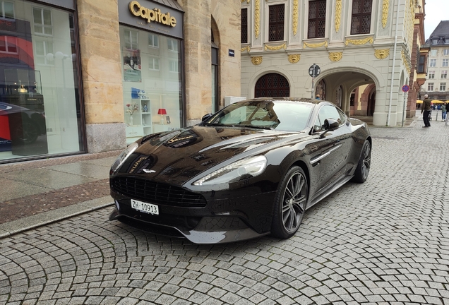 Aston Martin Vanquish 2013