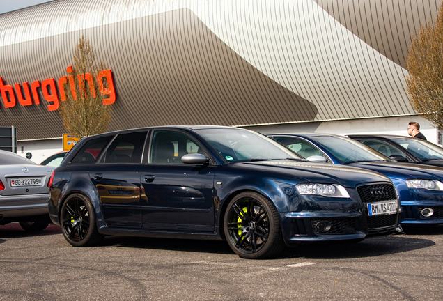 Audi RS4 Avant B7