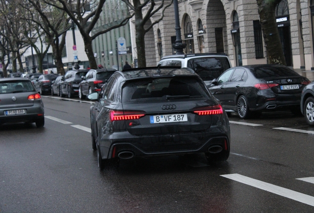 Audi RS6 Avant C8