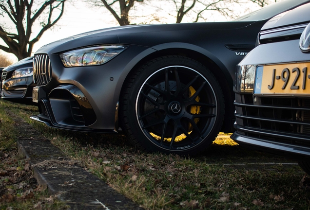 Mercedes-AMG GT 63 S X290