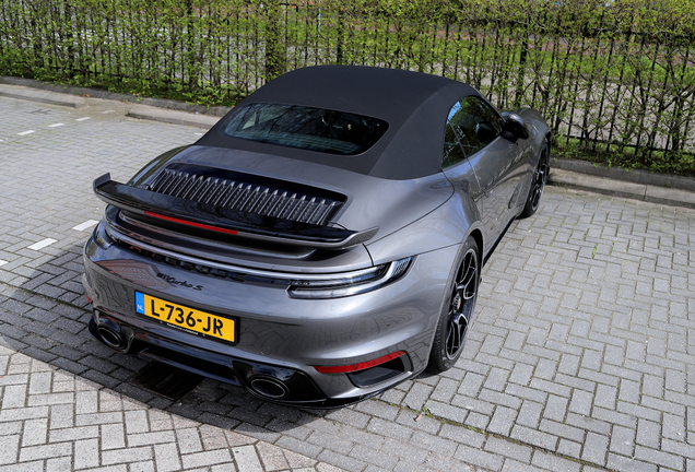 Porsche 992 Turbo S Cabriolet