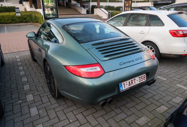 Porsche 997 Carrera GTS