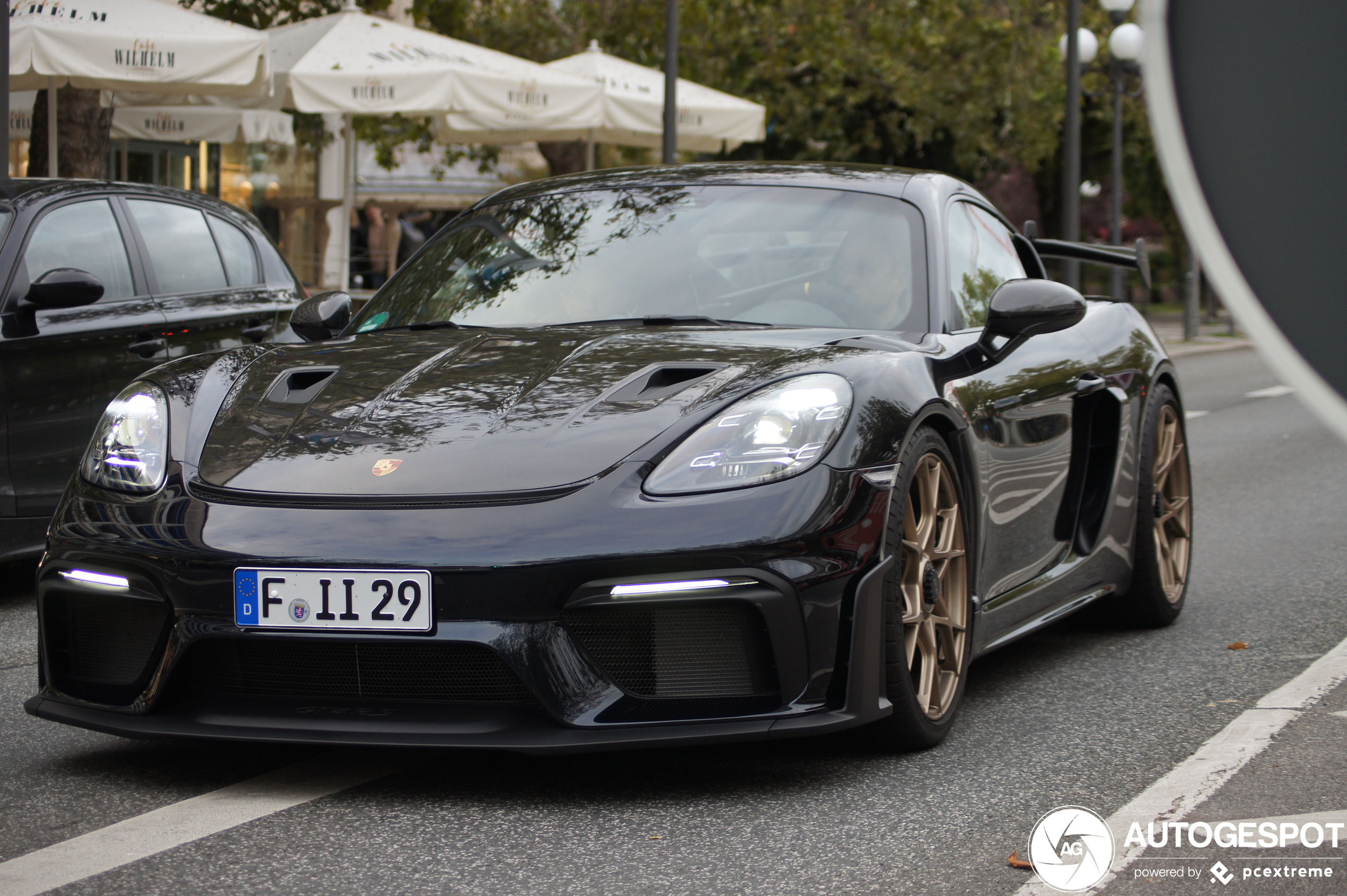 Porsche 718 Cayman GT4 RS Weissach Package