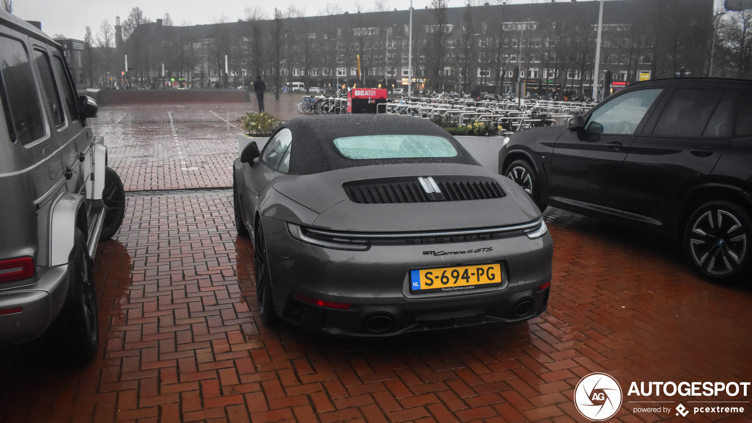 Porsche 992 Carrera 4 GTS Cabriolet