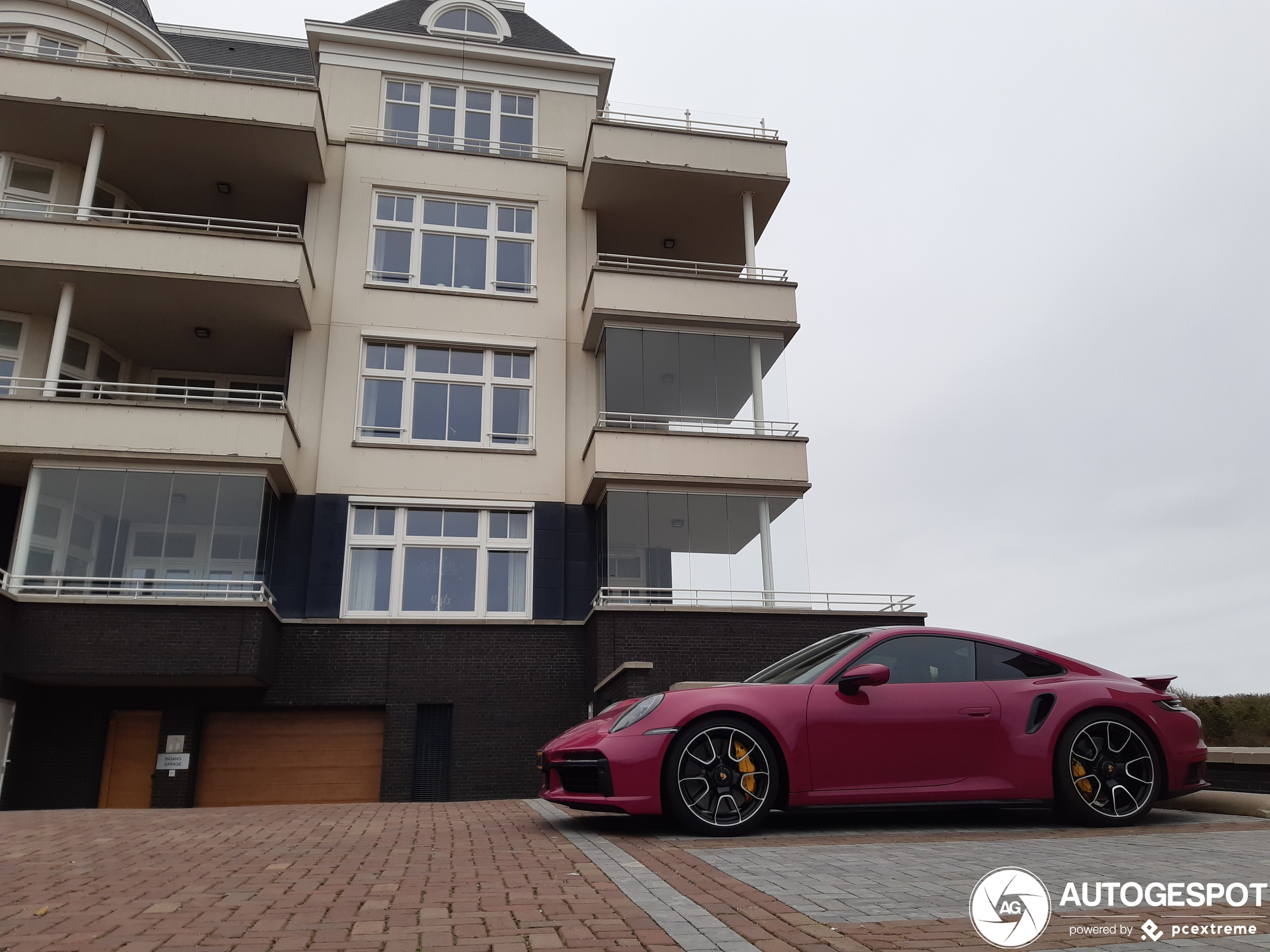 Porsche 992 Turbo S