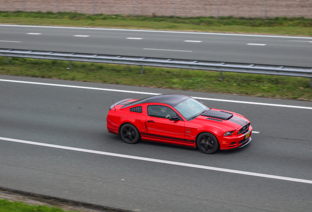 Ford Mustang GT 2013