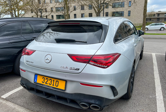 Mercedes-AMG CLA 45 S Shooting Brake X118