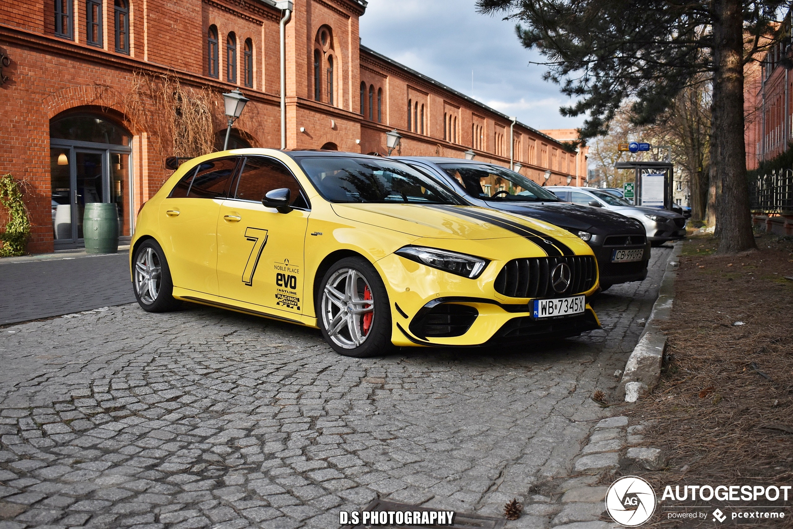 Mercedes-AMG A 45 S W177