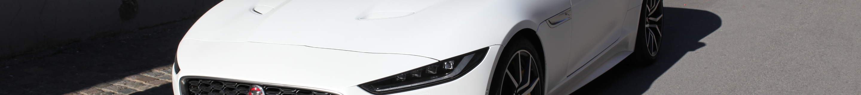 Jaguar F-TYPE R Convertible 2020