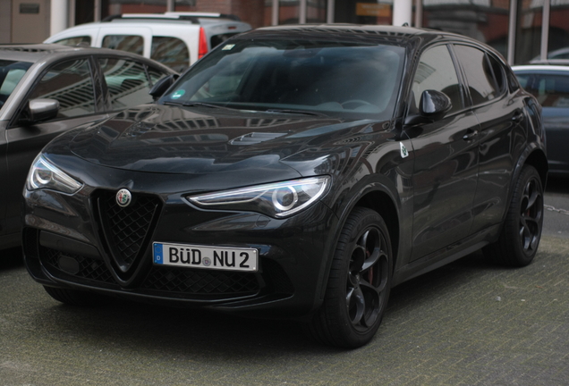 Alfa Romeo Stelvio Quadrifoglio 2020