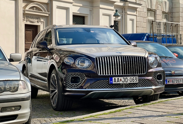 Bentley Bentayga Azure EWB First Edition