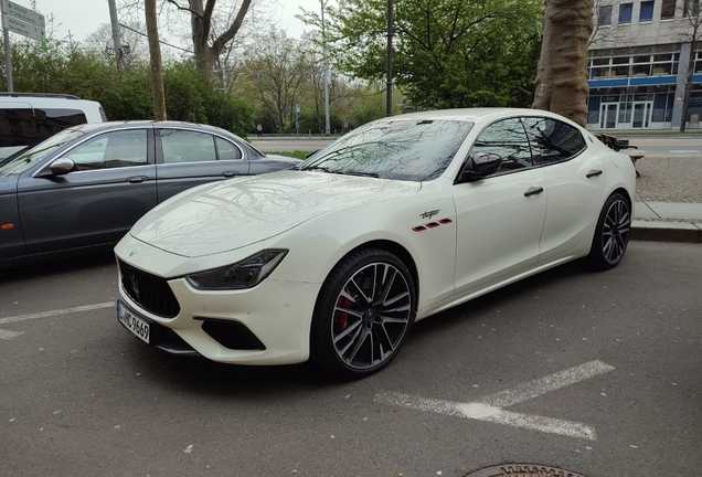 Maserati Ghibli Trofeo