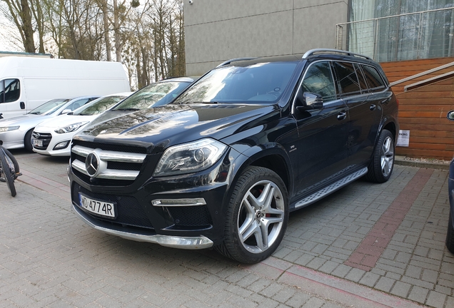 Mercedes-Benz GL 63 AMG X166