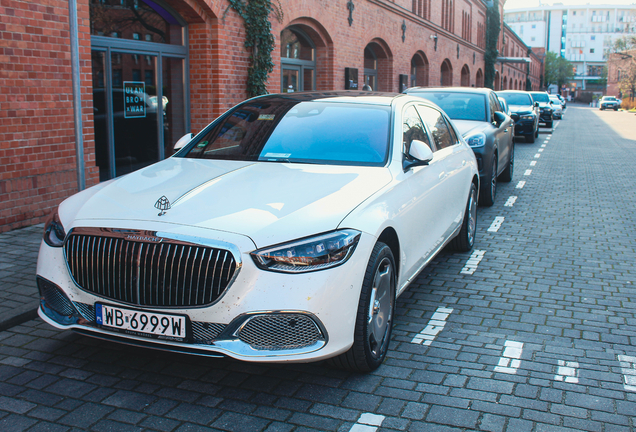 Mercedes-Maybach S 680 X223