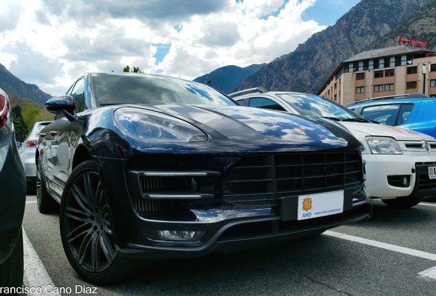 Porsche 95B Macan Turbo