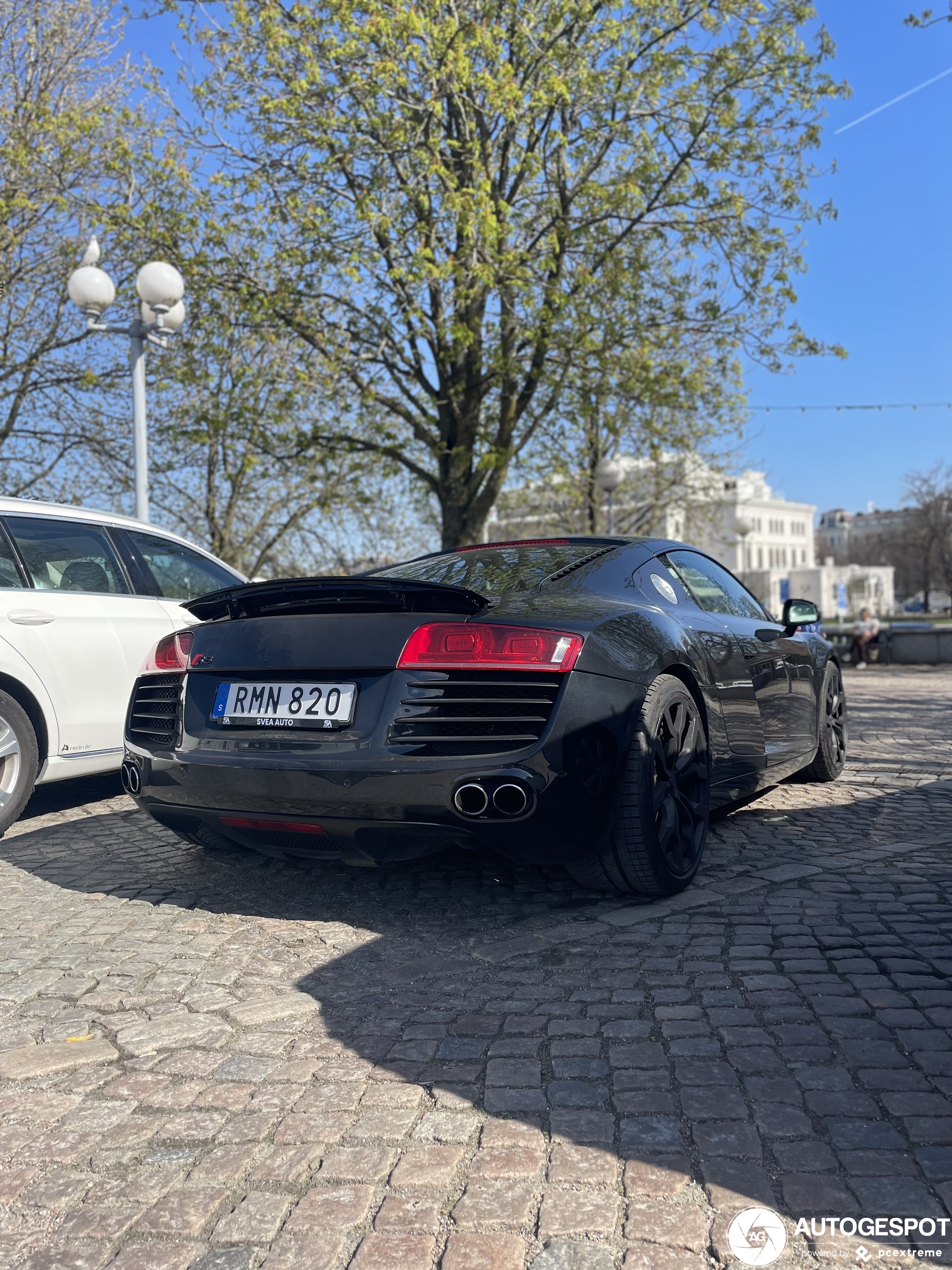 Audi R8