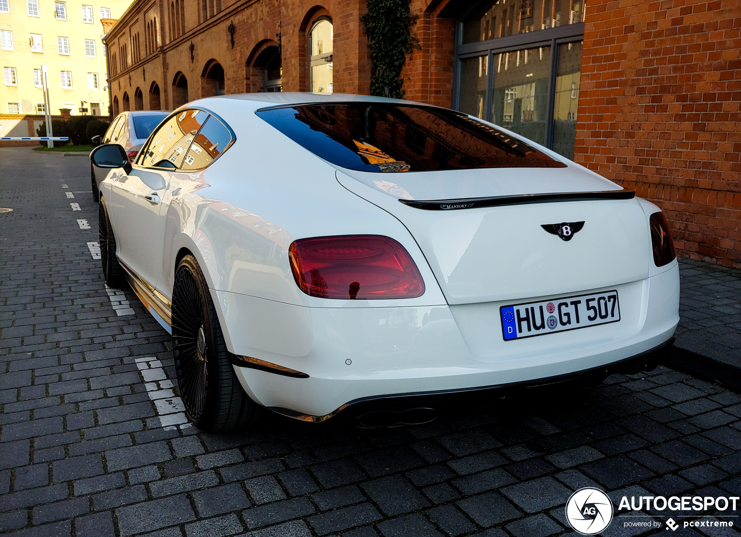 Bentley Continental GT V8