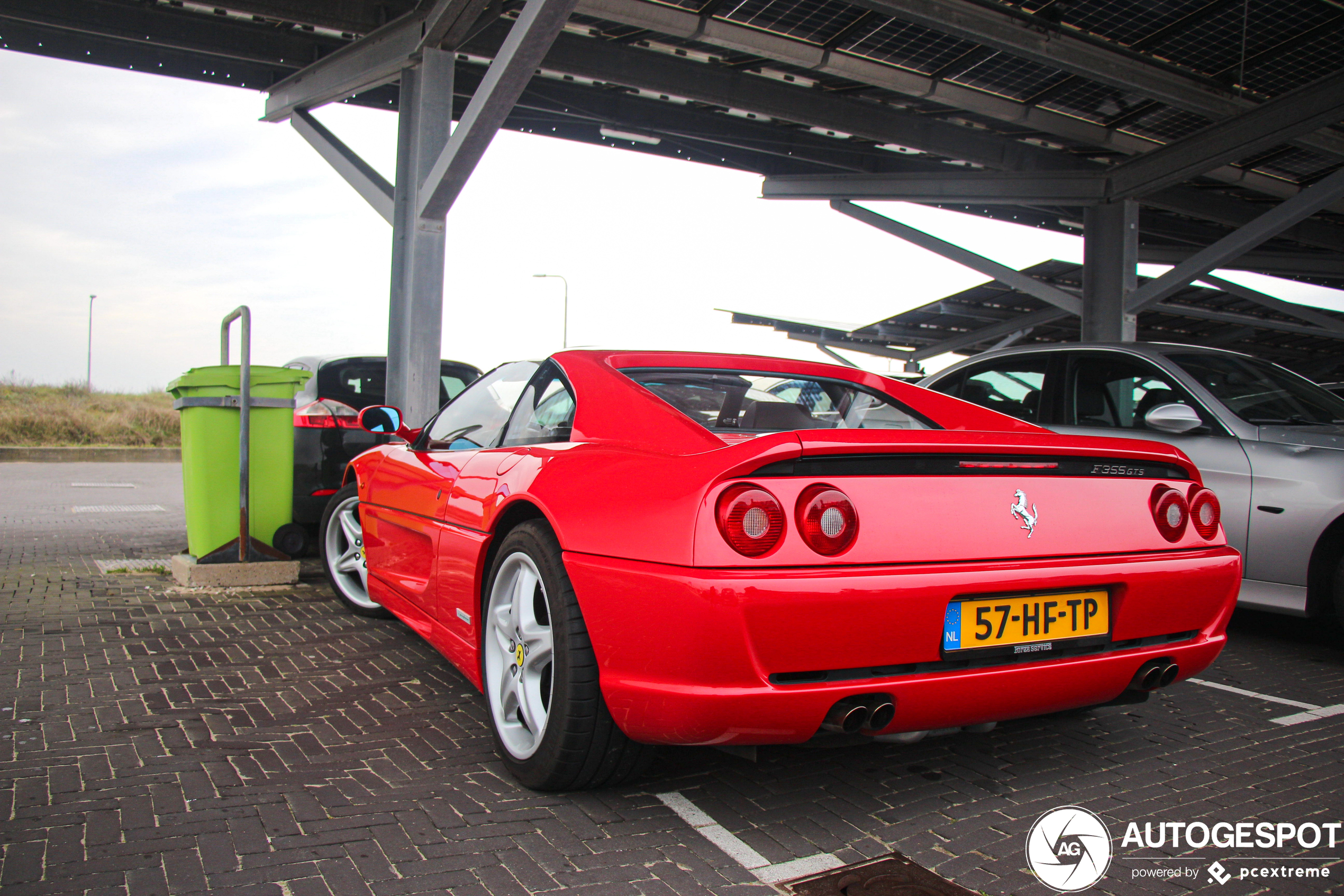 Ferrari F355 GTS