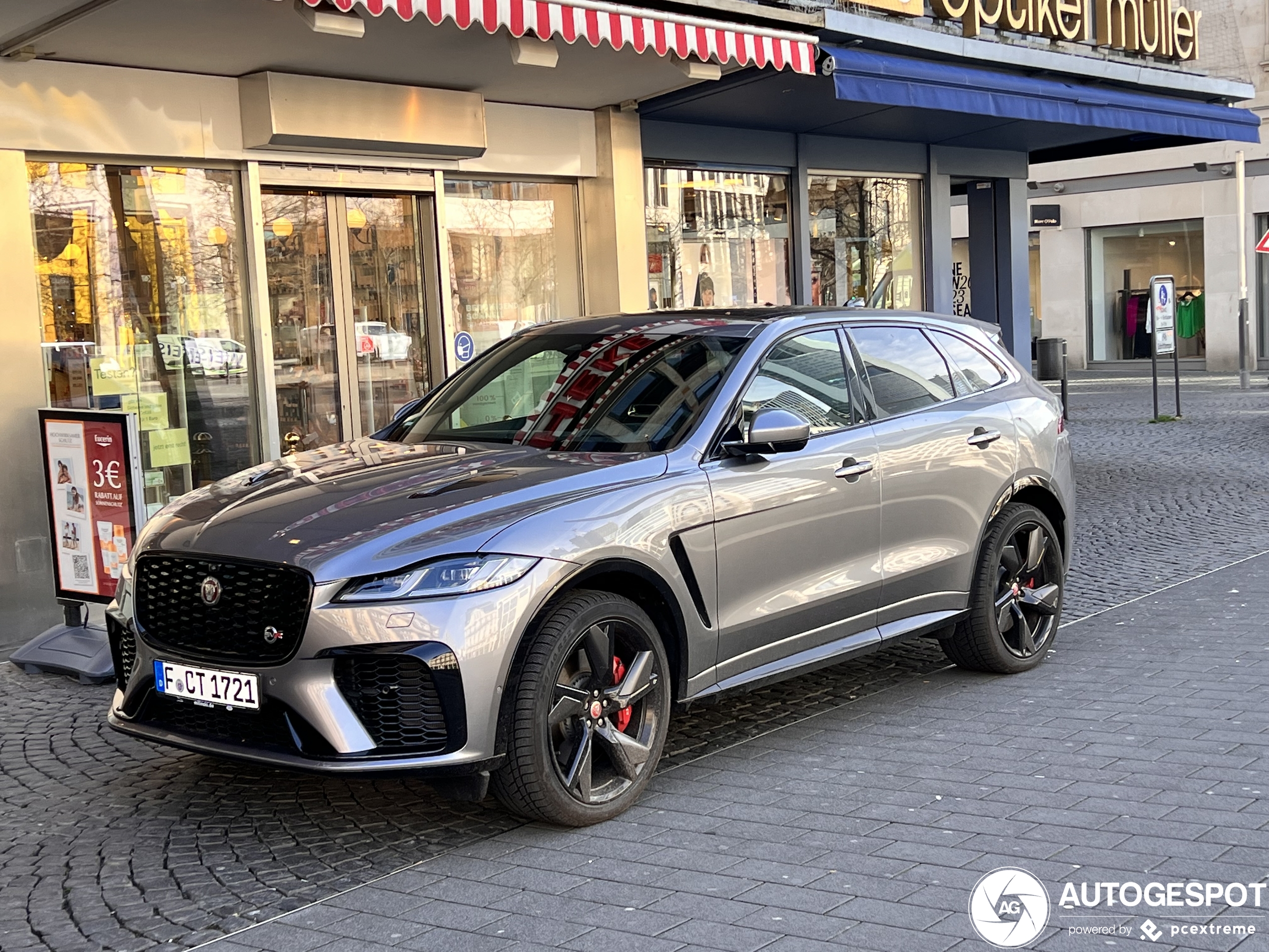 Jaguar F-PACE SVR 2021