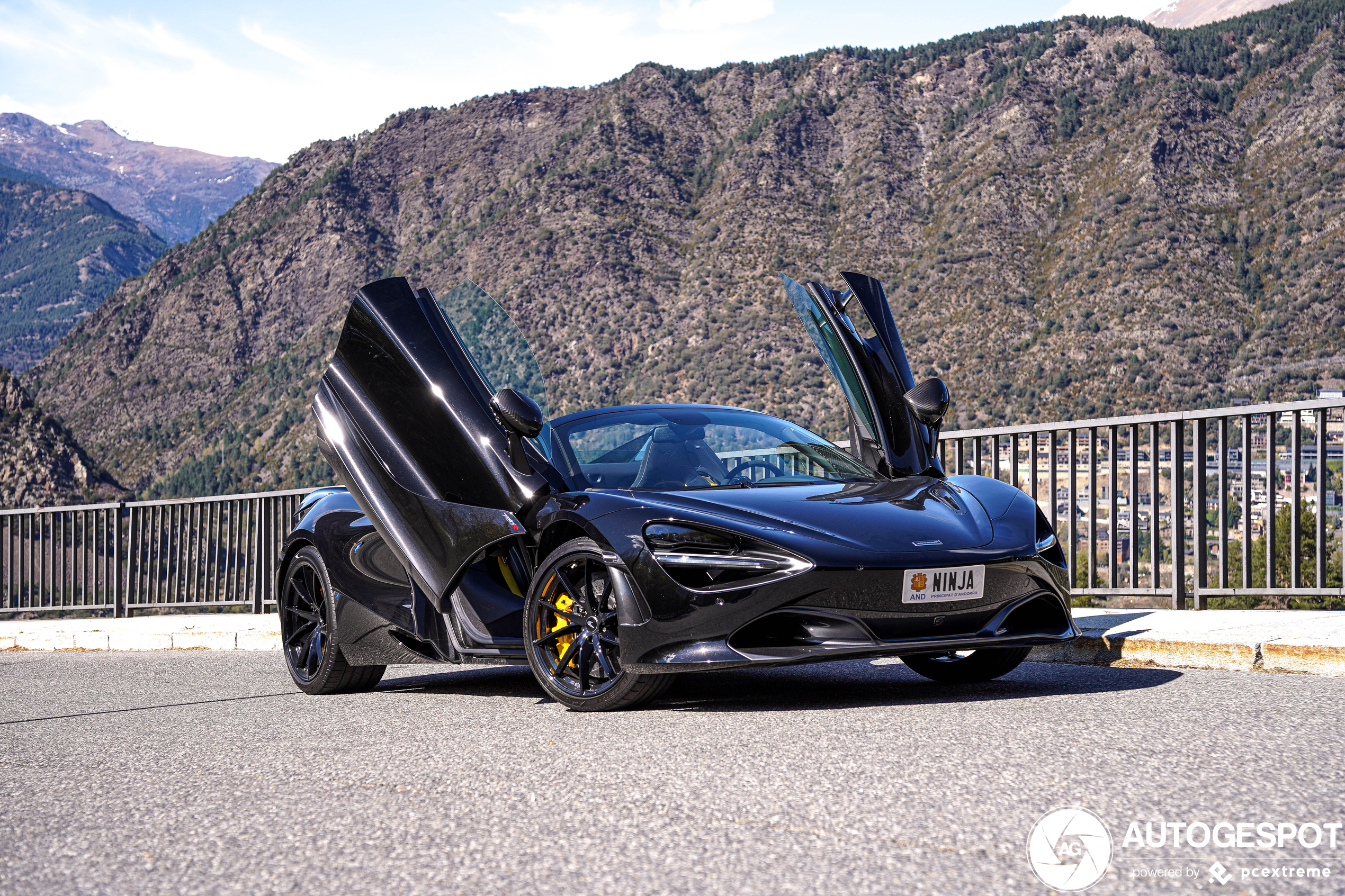 McLaren 720S Spider