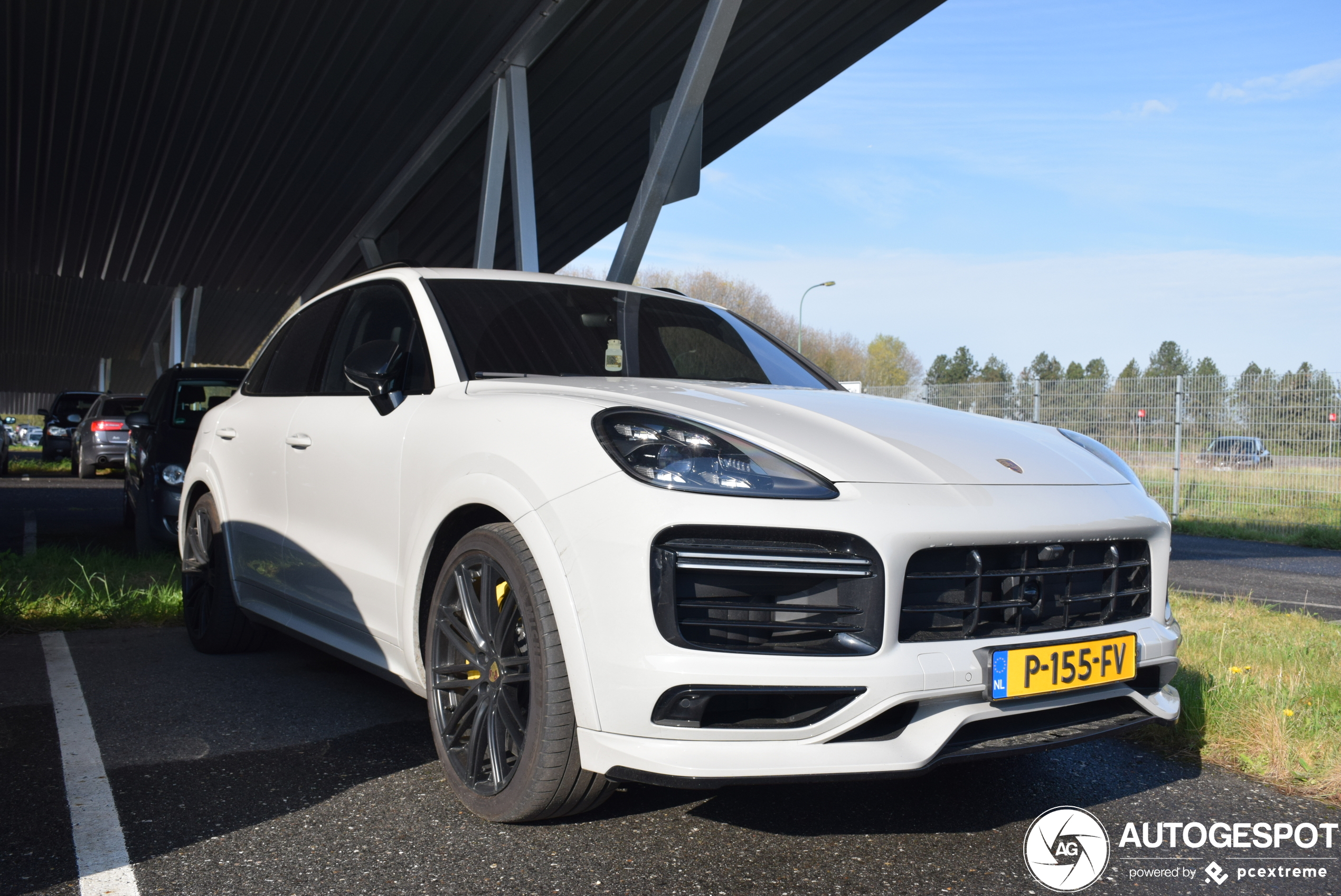 Porsche Cayenne Turbo S E-Hybrid