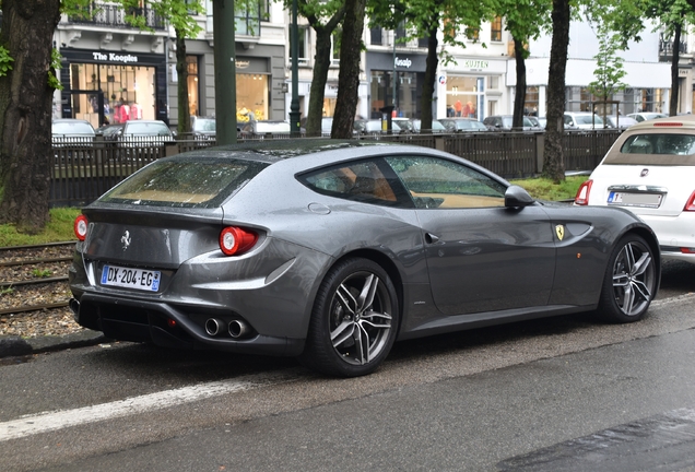 Ferrari FF