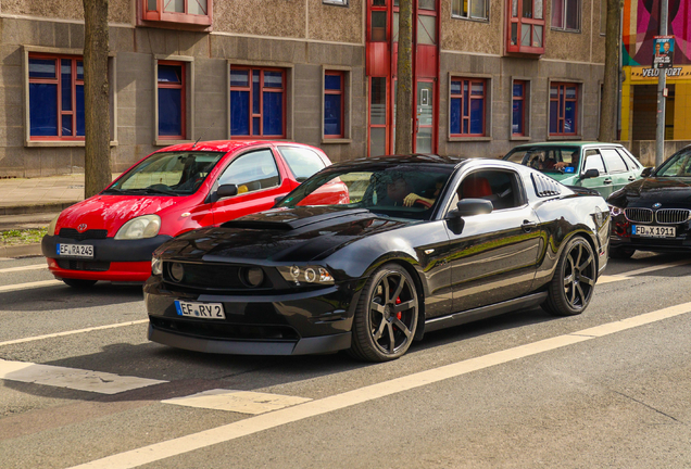 Ford Mustang GT 2011