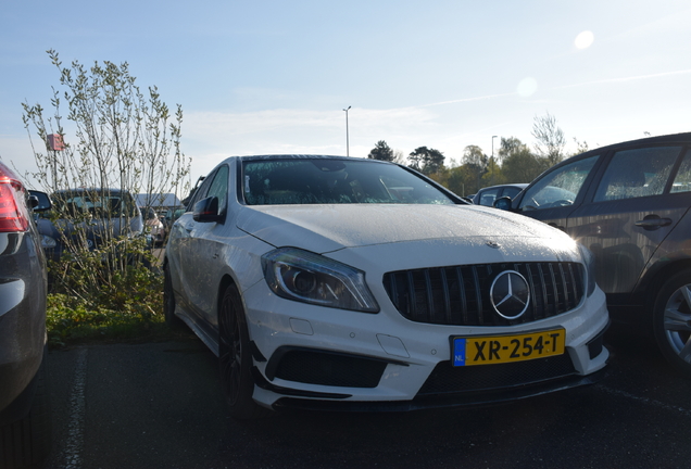 Mercedes-Benz A 45 AMG