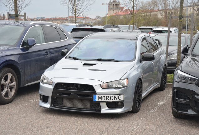 Mitsubishi Lancer Evolution X