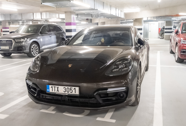 Porsche 971 Panamera Turbo S E-Hybrid Sport Turismo