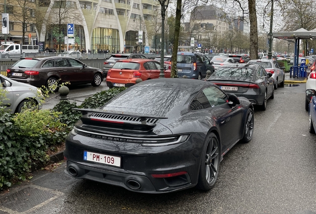 Porsche 992 Turbo