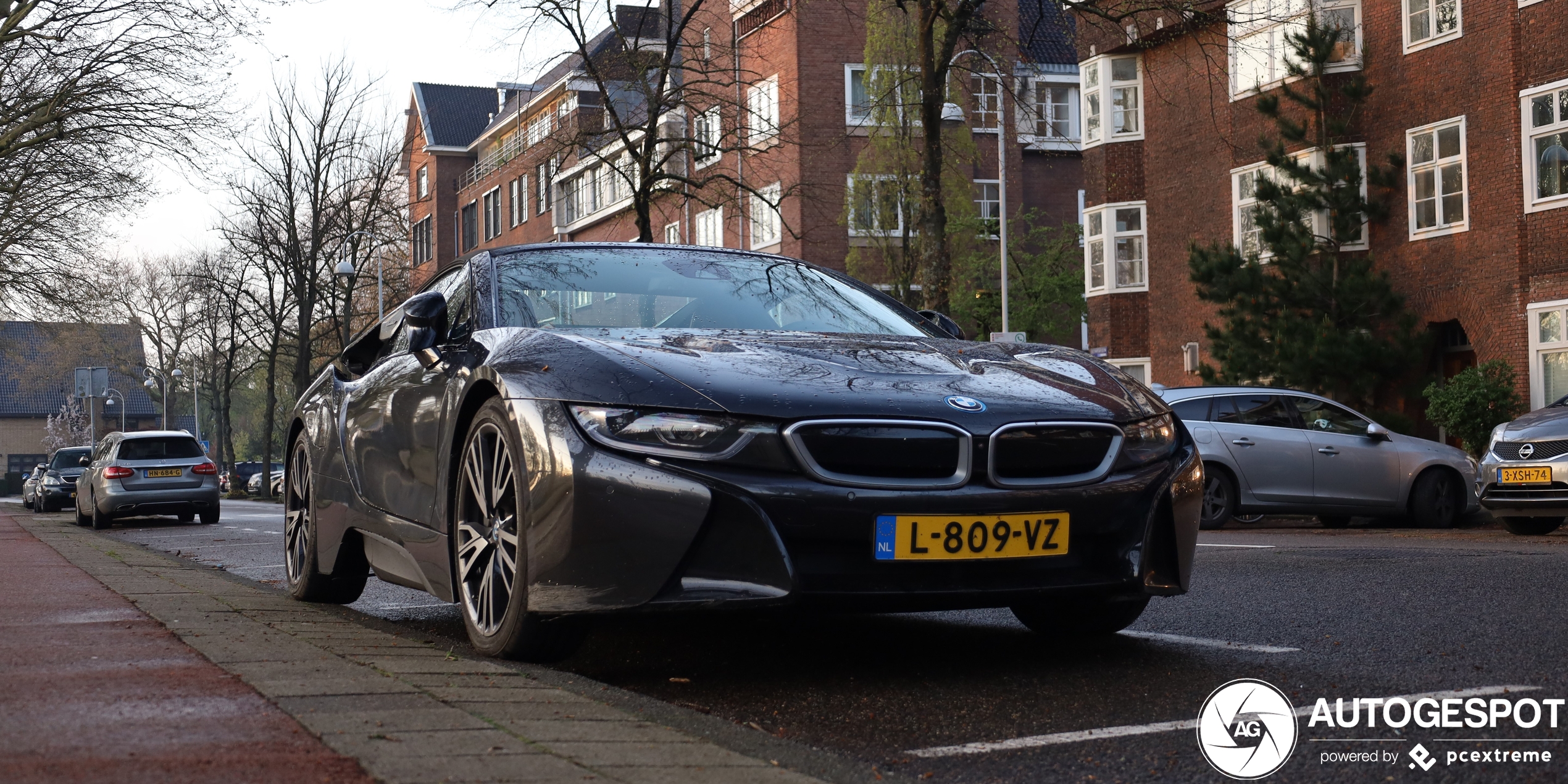 BMW i8 Roadster