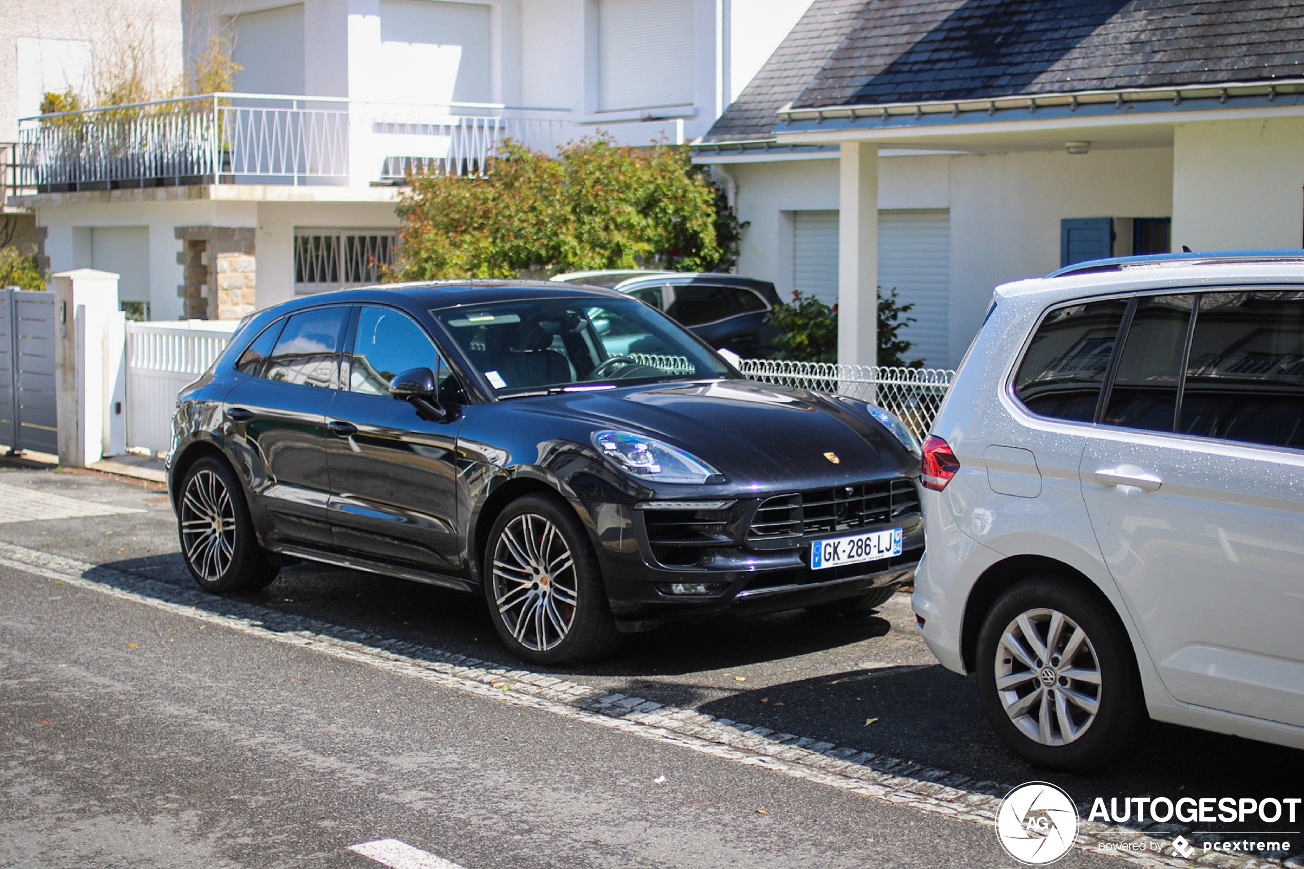 Porsche 95B Macan GTS