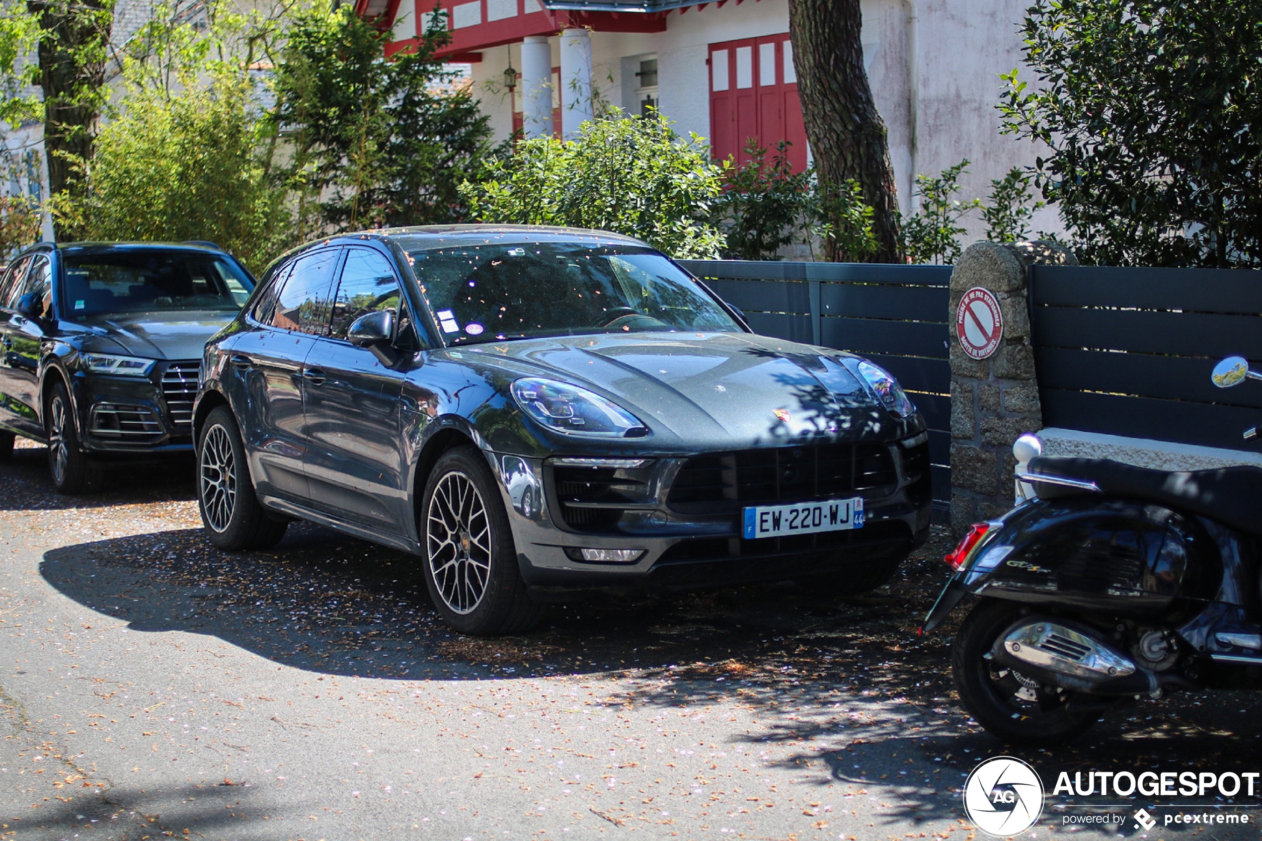 Porsche 95B Macan GTS