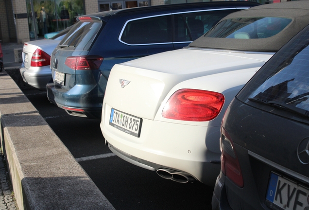 Bentley Continental GTC V8 S