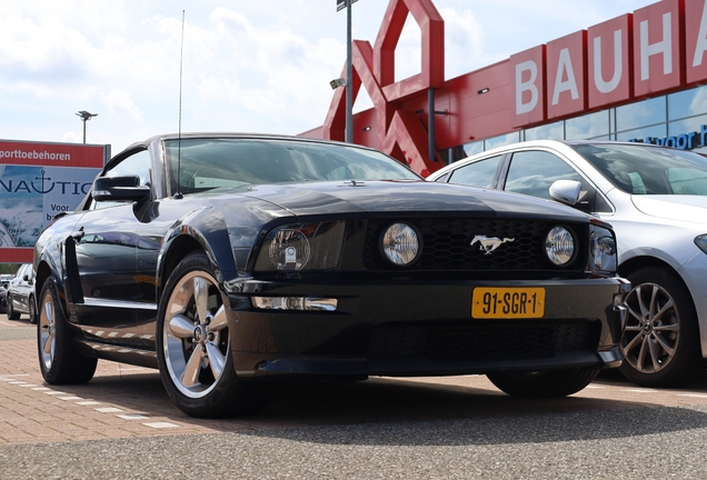 Ford Mustang GT California Special Convertible