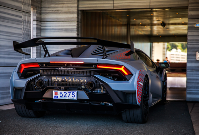 Lamborghini Huracán LP640-2 STO