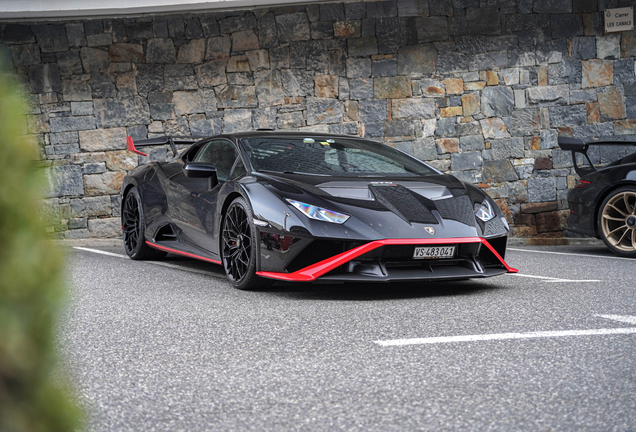 Lamborghini Huracán LP640-2 STO