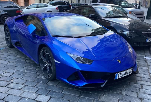 Lamborghini Huracán LP640-4 EVO