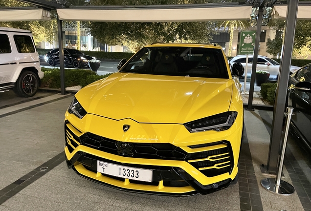 Lamborghini Urus