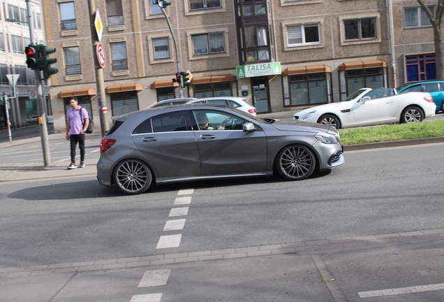 Mercedes-AMG A 45 W176 2015