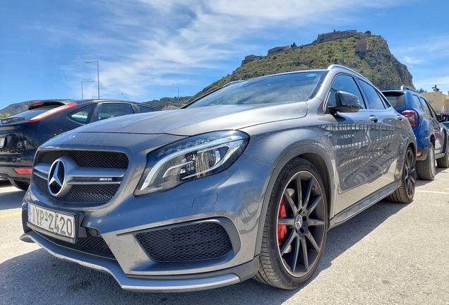 Mercedes-Benz GLA 45 AMG X156