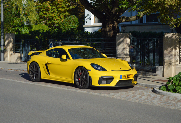 Porsche 718 Cayman GT4