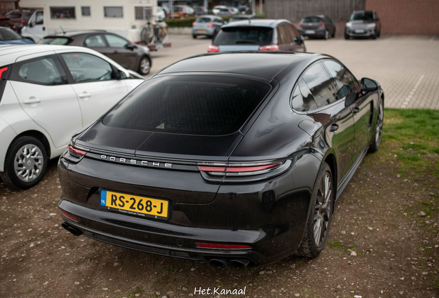 Porsche 971 Panamera Turbo S E-Hybrid